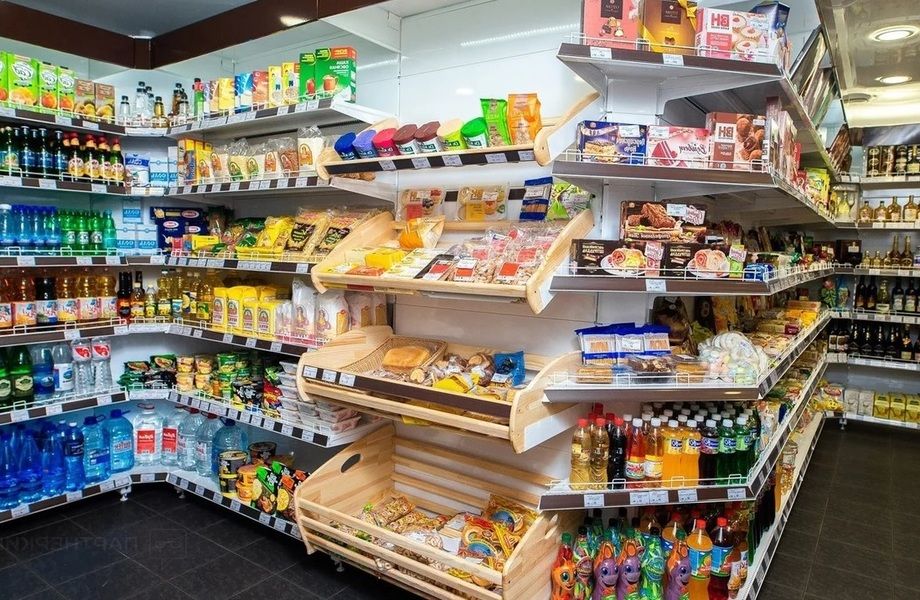 Продуктовый магазин. Работает 12 лет. Прибыль 150 тыс. руб.