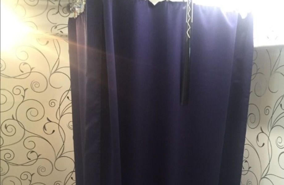 Магазин одежды в крупном ТЦ