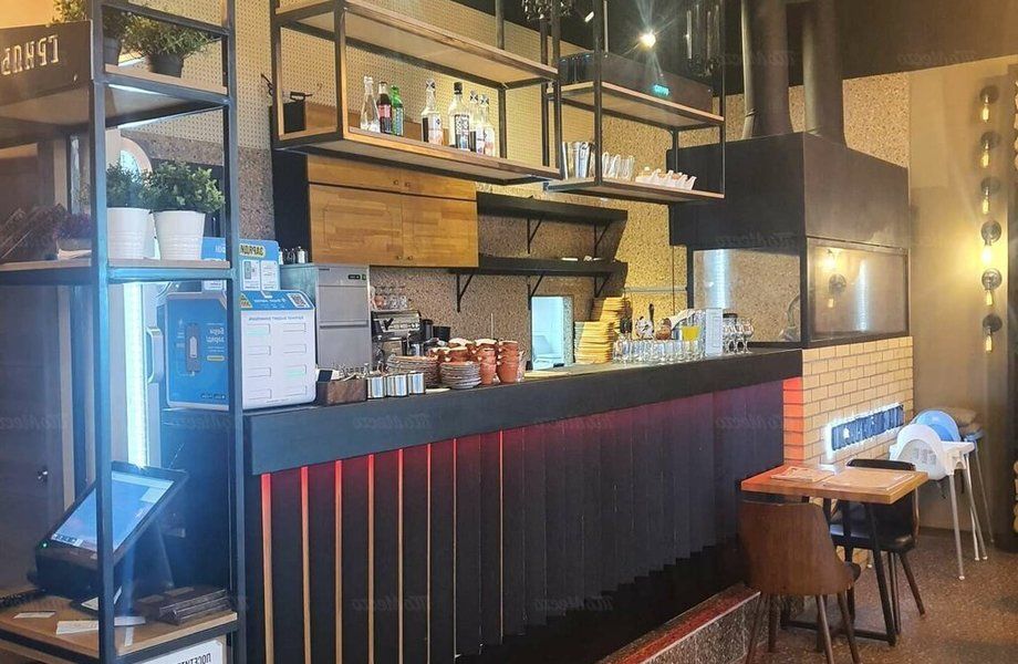 Фото 2 Мясной гриль бар в крупном торгово-развлекательном комплексе.