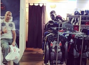 Фото Магазин единоборств в одном из крупнейших ТЦ Спб