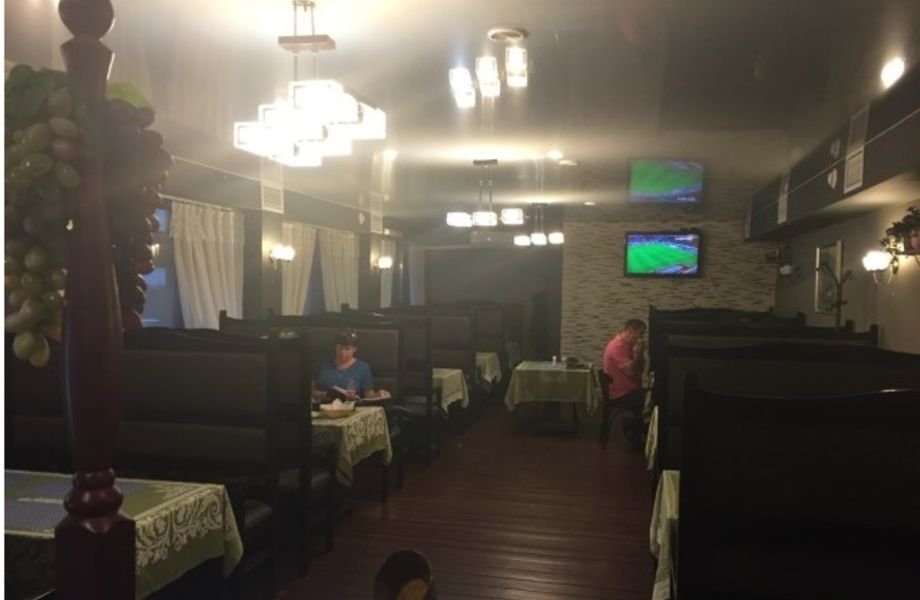 Фото 2 Кафе кавказской кухни в проходимом месте