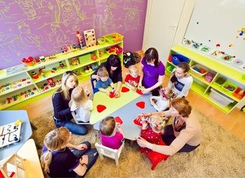 Фото 2 Детский клуб в густозаселенном районе