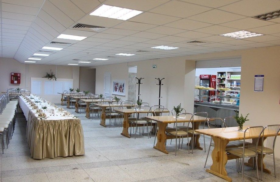 Аренда столовая/кафе/буфета в Московском р-не. Постоянный трафик.